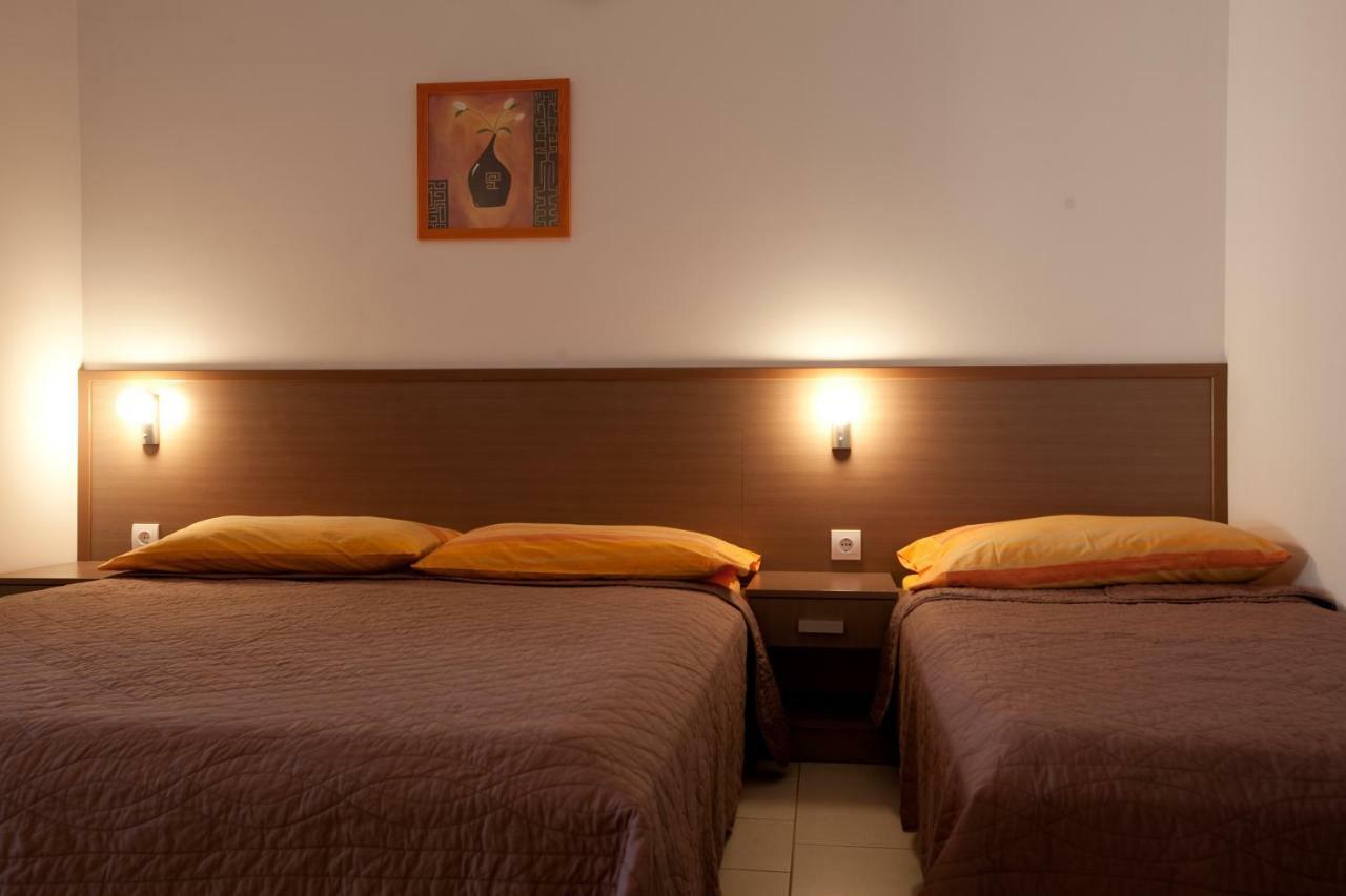 Apartments Smiljka II Tucepi Bagian luar foto